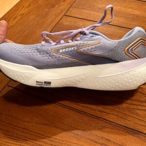 Brooks Women’s Adrenaline 21 Size 11 Neutral Shoe NWOT